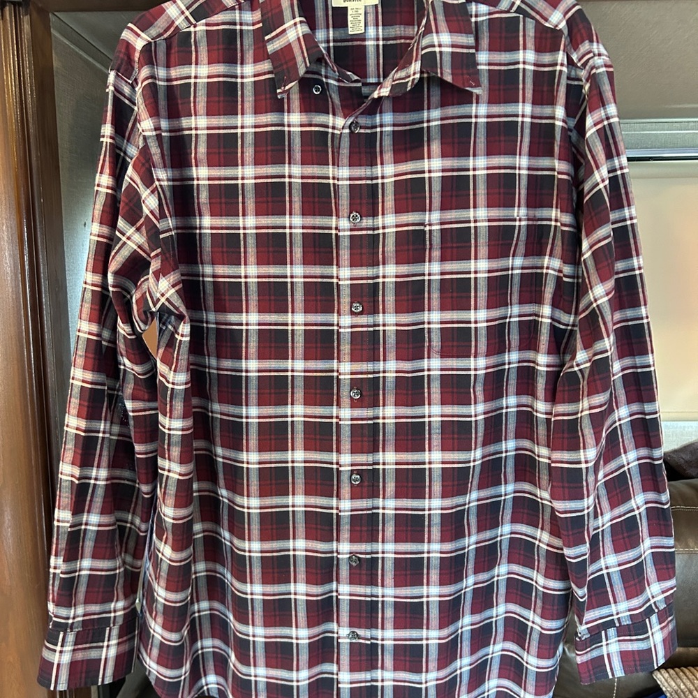 St. John's Bay Men's Burgundy and White Plaid Button-Down Shirt